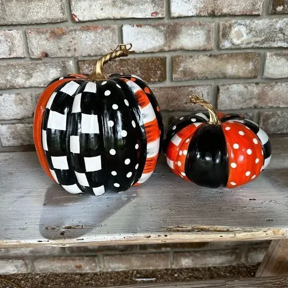 Hand Painted Pair of Pumpkins - Picture 1 of 6